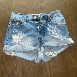 One Teaspoon size 24 shorts